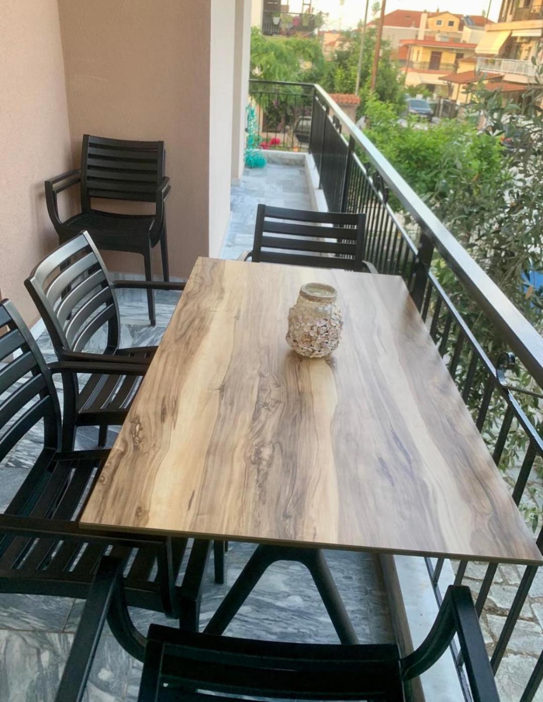 Dili Apartments 伊里斯斯 外观 照片
